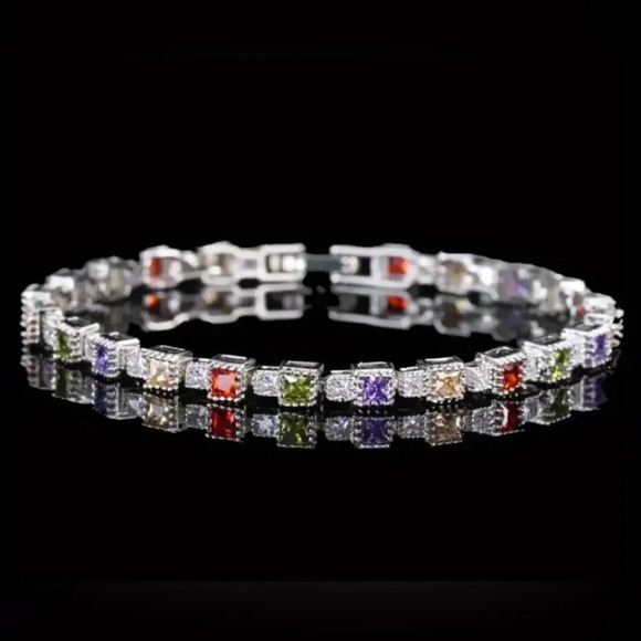 New! Multi Zircon Fashion Bracelet - Picture 1 of 5